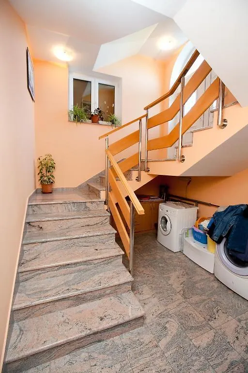 Apartments Petani Kožino